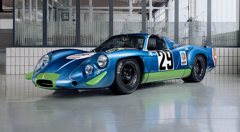 El Zagato AGTZ Twin Tail no solo es un espectáculo visual, sino también un tributo al legendario Alpine A220 que participó en Le Mans.  Foto: Zagato