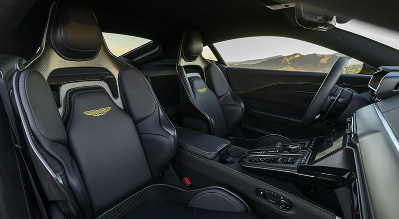 El interior también ha sido renovado. Foto: Aston Martin