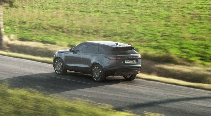 La diversión aumenta cuando activas el modo Dinámico en la suspensión neumática. Foto: Land Rover