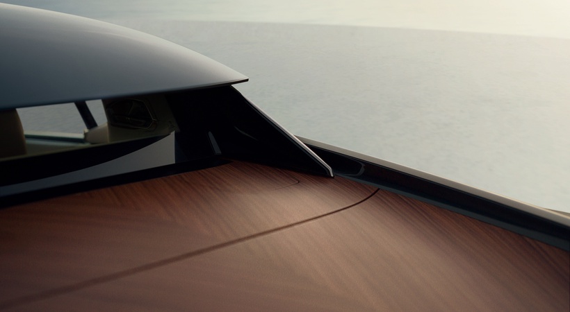 Rolls-Royce Arcadia Droptail: Elegancia atemporal y opulencia pura en cada detalle.