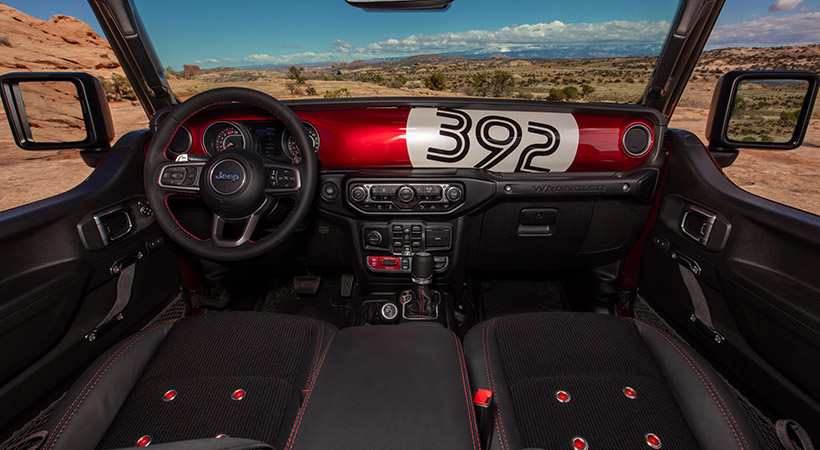 También cuenta con un panel de instrumentos específico. Foto:  Jeep