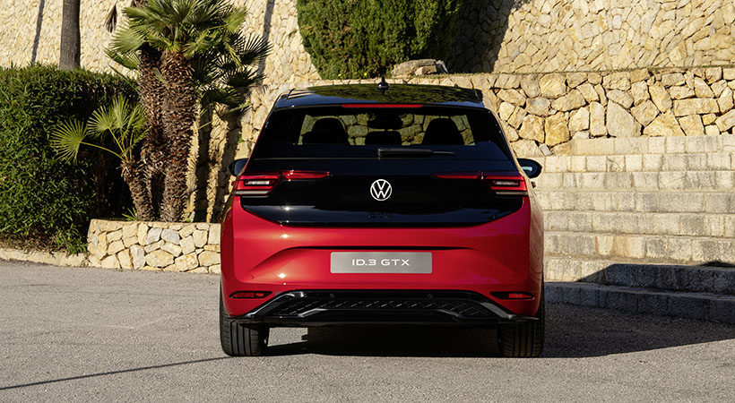 En la parte trasera, encontramos un difusor con acabado en negro brillante. Foto: Volkswagen