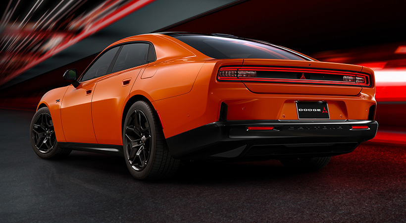 La suspensión del Charger Daytona se basa en una configuración delantera de enlaces múltiples y una trasera independiente. Foto: Dodge 