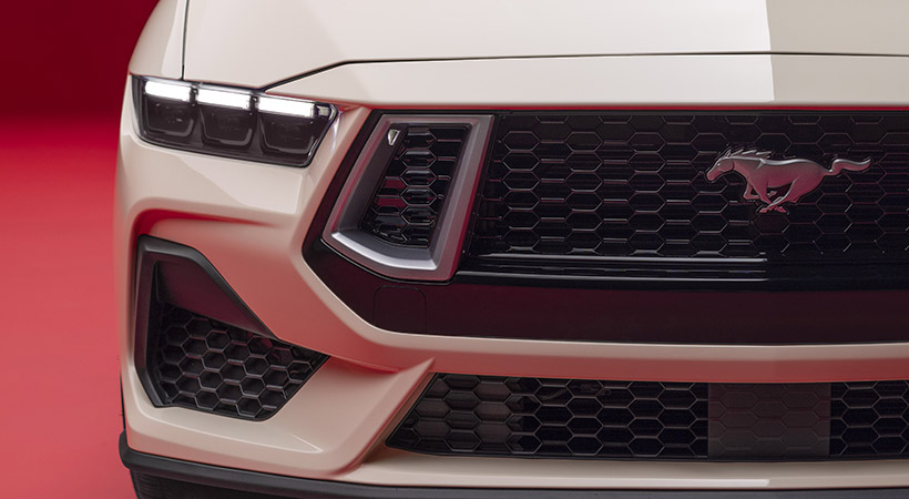 Los mrcos de las tomas de aire recibem un color específicos. Foto: Ford