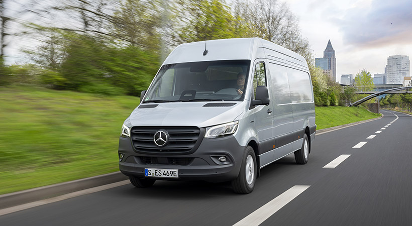 La eSprinter actual, equipada con una batería de 113.0 kWh, ofrece una autonomía de 297 millas en el ciclo WLTP europeo. Foto: Mercedes-Benz
