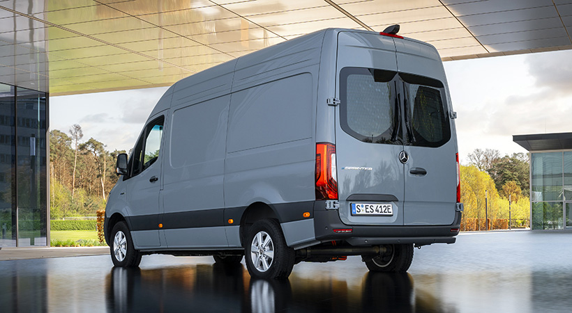 La oferta del eSprinter incluye la opción entre un motor estándar de 134 caballos de fuerza o uno más potente de 201 hp, conocido como Alto Rendimiento (High Output). Foto: Mercedes-Benz 