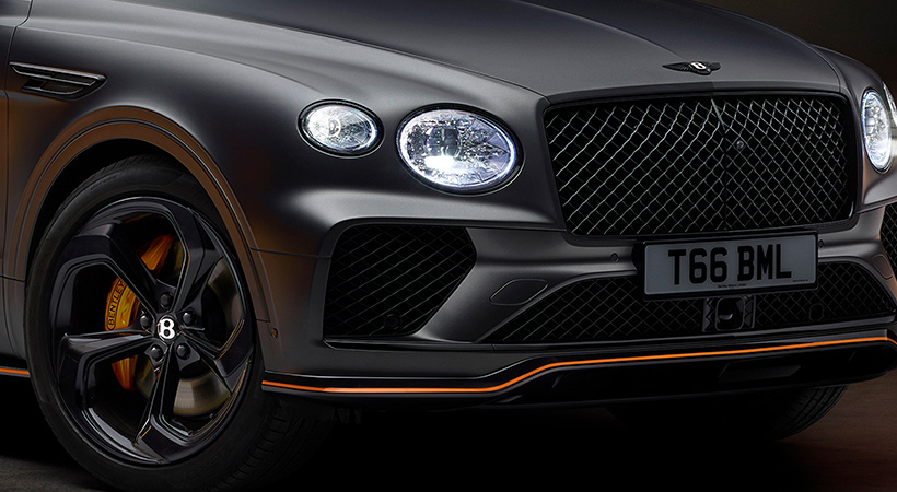 Los detalles cromados brillantes  se han sustituido con cromo oscuro. Foto: Bentley