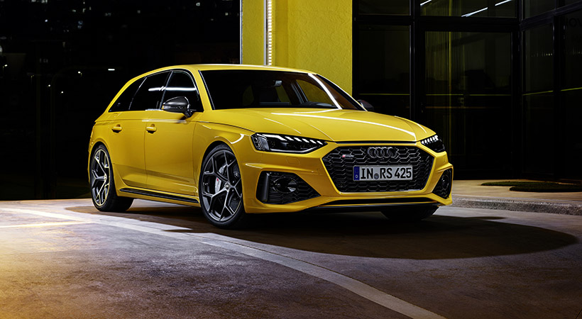 La edición 25 se distingue por su llamativo color Imola Yellow, en honor al RS4 original. Foto: Audi