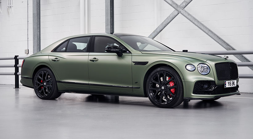 Si acaso ninguno de los 15 colores satinados es de tu agrado, tienes la oportunidad de elegir un tono personalizado con la ayuda del equipo de Mulliner. Foto: Bentley