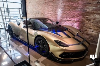 La mansión de Bruce Wayne está en Manhattan e incluye cuatro Pininfarina Battista