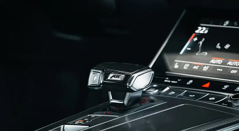 En el interior, el Audi RS7-S preparado por ABT cuenta con detalles especiales. Foto: Abt