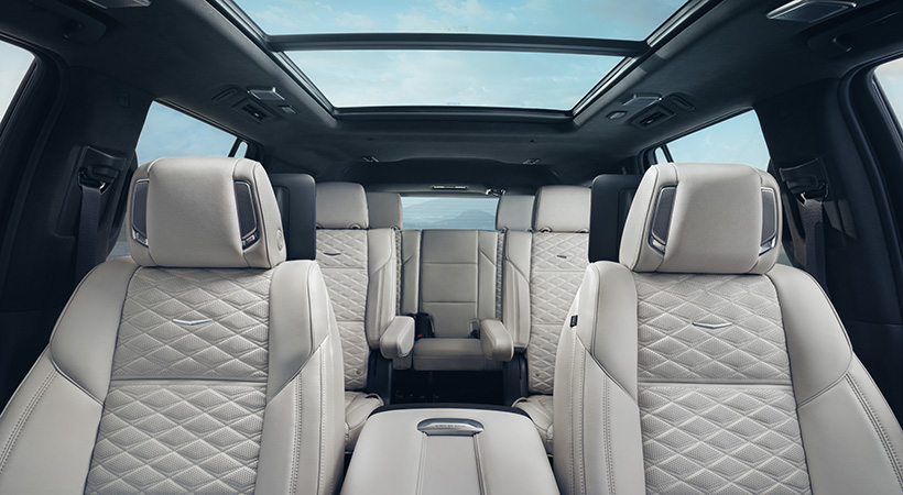 El interior sigue siendo muy amplio, con excelente calidad de materiales. Foto: Cadillac