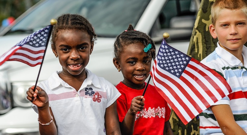 Es un día lleno de patriotismo, con desfiles, fuegos artificiales y reuniones con familia y amigos. Foto: Pixabay