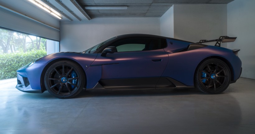 Los ingenieros de la casa italiana echaron mano de mucha fibra de carbono para el Maserati GT2 Stradale. Foto: Maserati