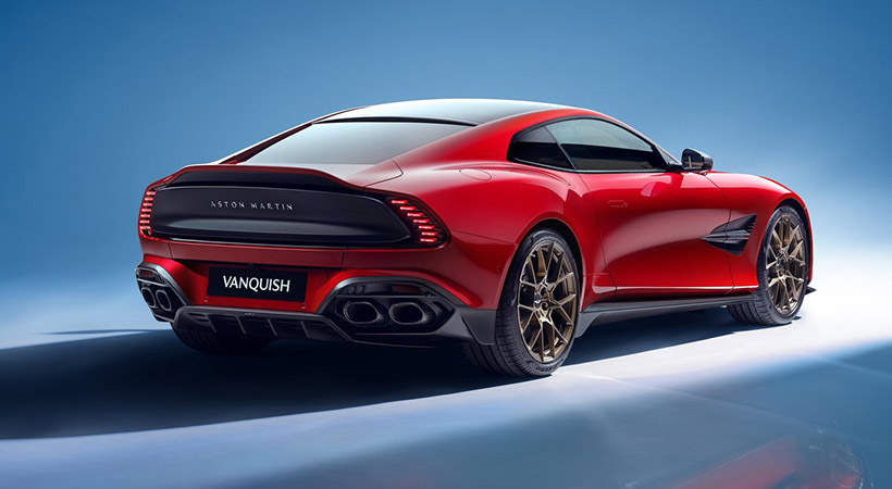El Vanquish es más largo, ancho y bajo que el DB12. Foto: Aston Martin
