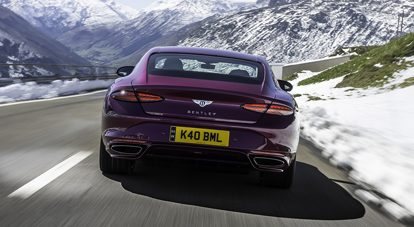 El corazón de este GT Speed es un nuevo sistema de propulsión híbrido enchufable que combina un motor V8 de 4.0 litros con un motor eléctrico. Foto: Bentley