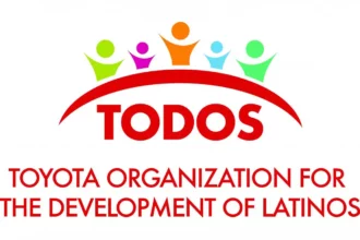 Autoproyecto presente en la celebración de Toyota TODOS, durante el Mes de la Herencia Hispana