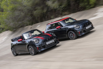 Mini JCW 2025: Más potencia, tecnología y estilo, pero sin transmisión manual