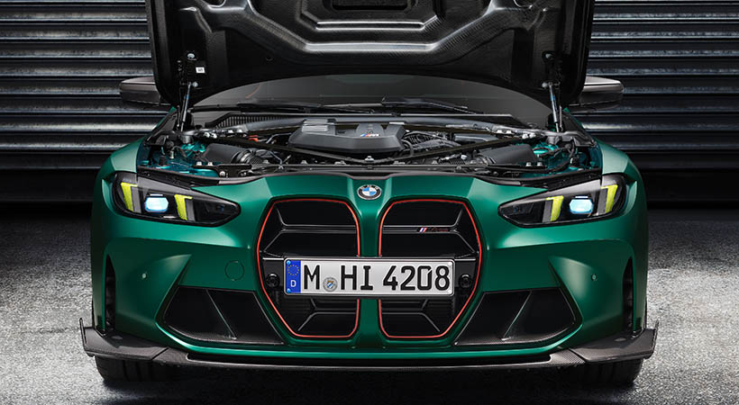 Bajo el capó ruge un motor de seis cilindros en línea twin turbo de 3.0 litros que genera la friolera de 543 caballos de fuerza. Foto: BMW