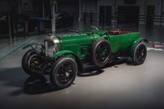 La historia renace: Primera entrega del Bentley Speed Six en casi un siglo