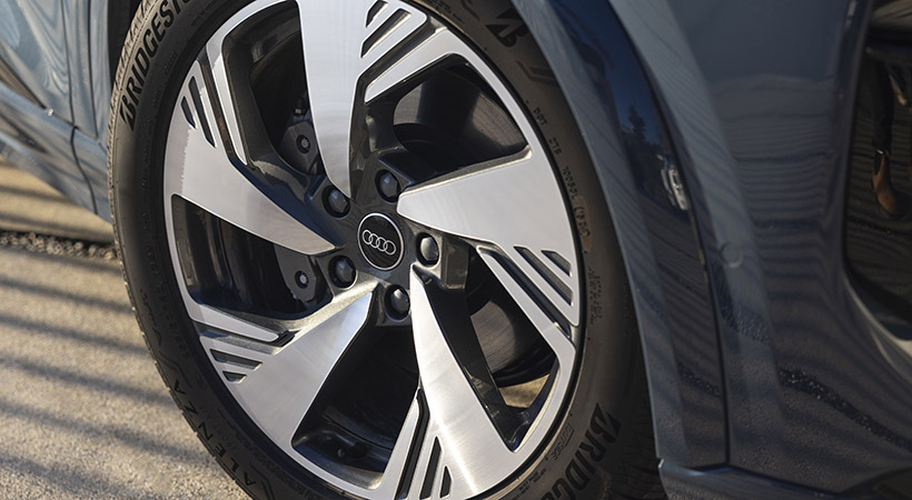El diseño de los rines de cien por ciento deportivo. Foto: Audi