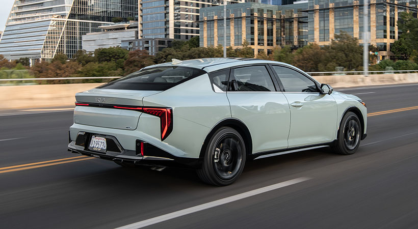 Kia K4 se fabrica en México. Foto: Kia