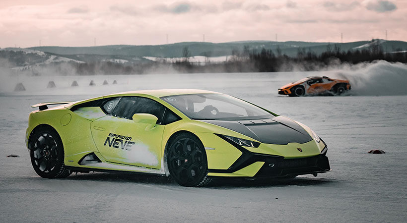 Invitados de toda la región de Asia-Pacífico se reunieron para experimentar la emoción de conducir en condiciones extremas. Foto: Lamborghini