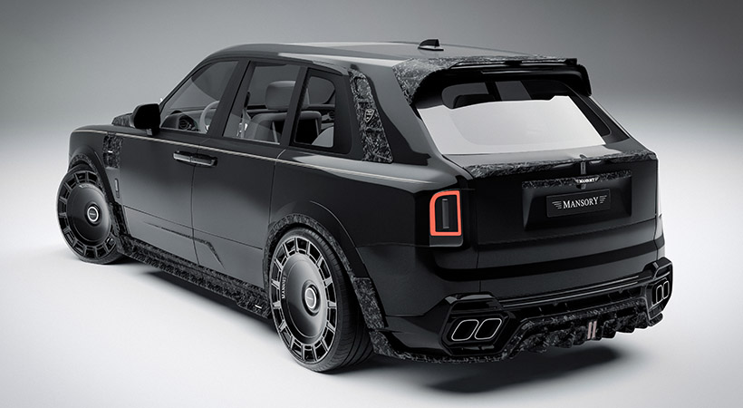 La parte trasera del Rolls-Royce Cullinan por Mansory también ha sido objeto de una transformación radical. Foto: Mansory