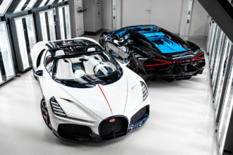 Bugatti entrega las dos primeras unidades del W16 Mistral