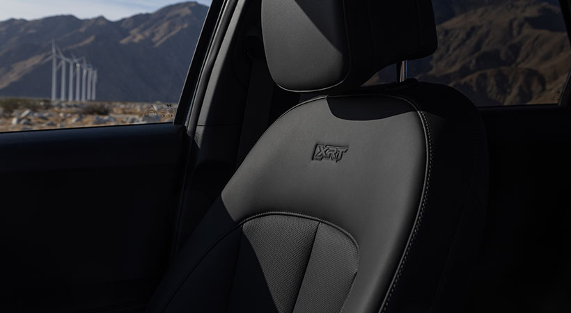 Los asientos cuentan con el modelo del auto grabado en los respaldos. Foto: Hyundai
