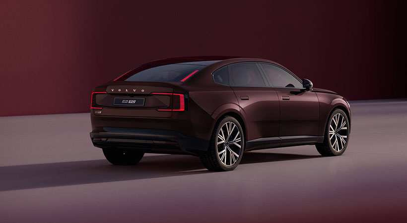 El ES90 debutará en tres versiones. Foto: Volvo 