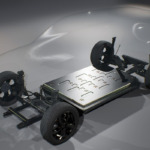 Mazda mete freno a sus planes de electrificación, seguirá fabricando coches de combustión interna