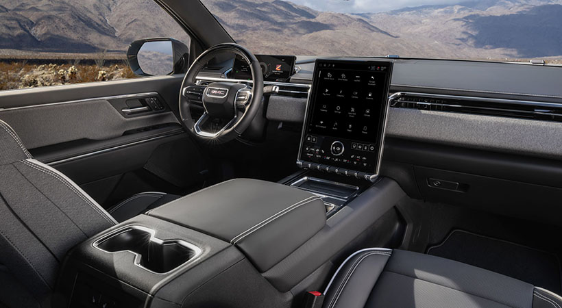 Interior de la GMC Sierra EV Elevation. foto: GMC