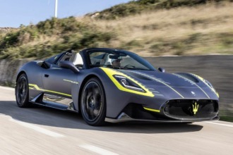 Stellantis analiza deshacerse de Maserati y Alfa Romeo debido a los aranceles