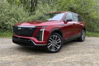 Cadillac Vistiq 2026: prueba de manejo del hermano pequeño del Escalade IQ