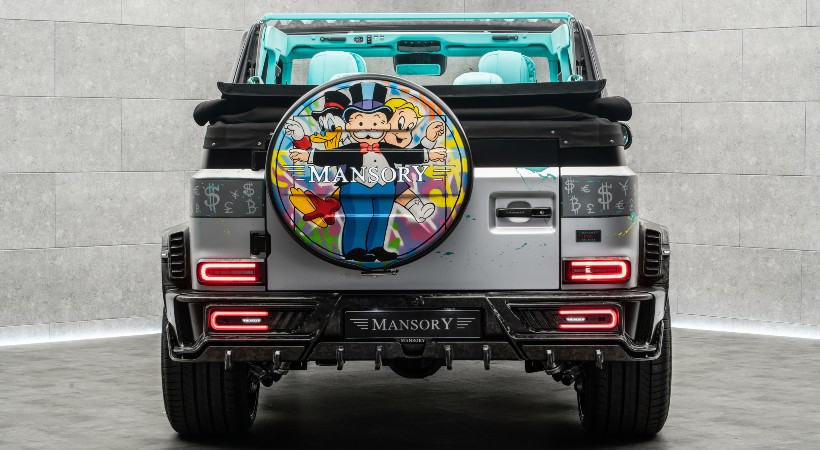 El portaruedas exhibe un mural con el Sr. Monopoly, Rico McPato y Ricky Ricón. Foto: Mansory