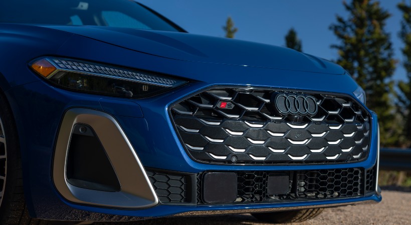 La parrilla Singleframe ha sido rediseñada. Foto: Audi