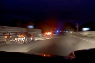 Ford GT en acción: ataque sorpresa en Le Mans que desafía la oscuridad