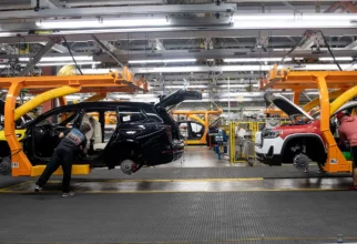 GM se prepara para invertir 4 mil millones en EE. UU. y dejar de producir en México