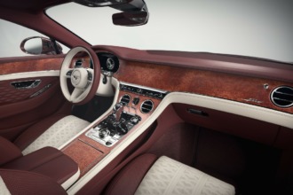 Mulliner eleva el nivel de personalización con nuevos acabados y materiales