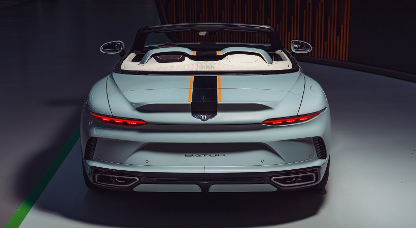 Cuenta con una franja deportiva. Foto: Bentley