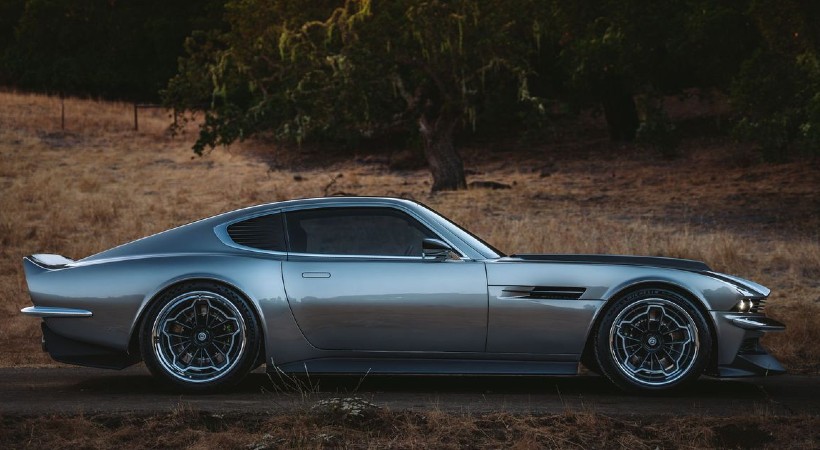 El núcleo del trabajo lo forma un chasis Roadster Shop Fast Track Stage III con suspensión trasera independiente. Foto: Ringbrothers