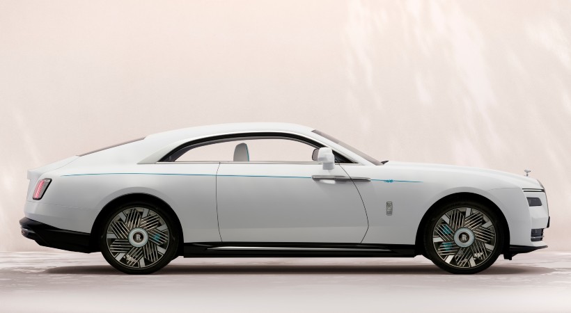 Cuando apareció en escena, el Spectre sorprendió en los salones más exclusivos. Foto: Rolls-Royce