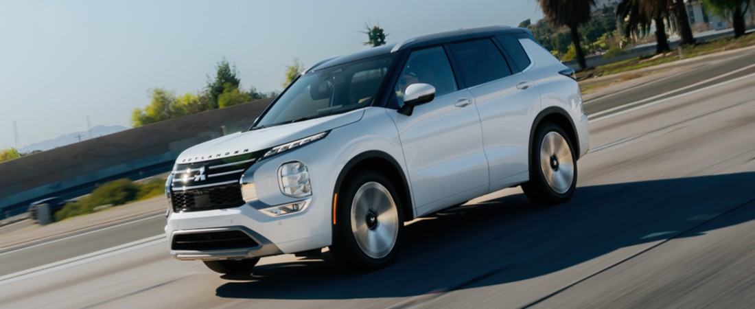 Mitsubishi Outlander 2025