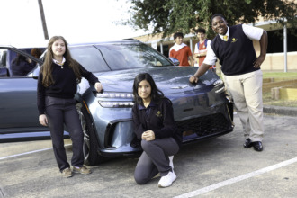 Genesis impulsa la creatividad y la educación en Houston