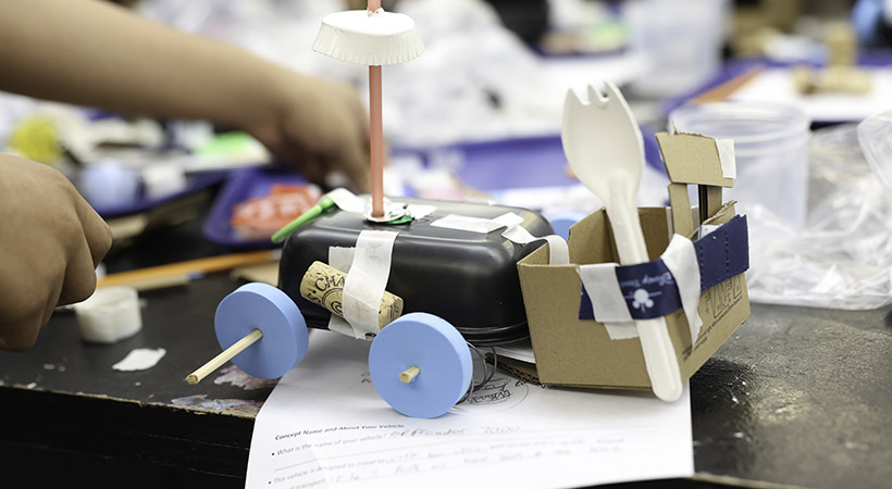 Los alumnos de la escuela Cristo Rey Jesuit dieron rienda suelta a su imaginación y creatividad. Foto: Genesis