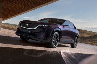 Mazda CX-6e: El SUV eléctrico que planta cara al Tesla Model Y