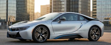 BMW i8 2026: El deportivo híbrido que redefine el placer de conducir