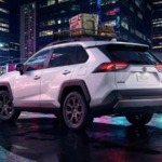 Imagen de Toyota RAV4 Plug-in Hybrid 2026: Hasta 324 caballos de fuerza combinados